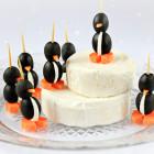 Съедобные пингвины - закуска из сыра и маслин